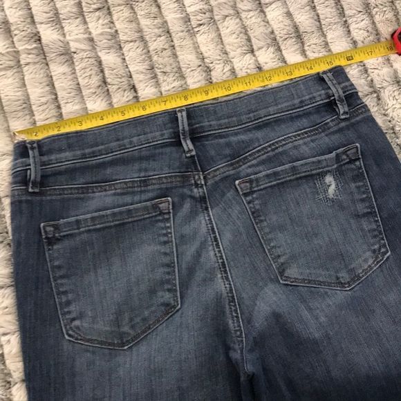 LOFT medium wash jeans - Picture 6 of 7